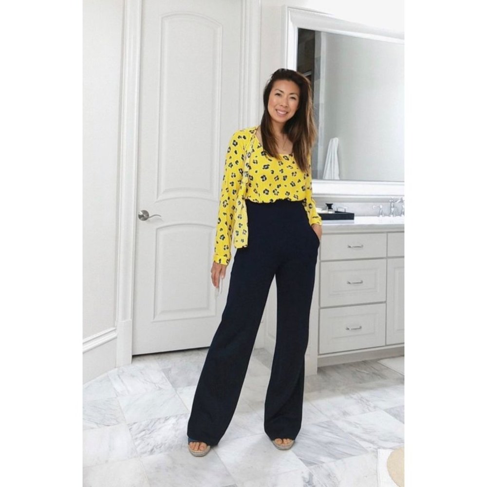 CAbi Sunny Set Limited Edition Wrap Tie Yellow Blouse Tank 2-Piece Set Medium - Picture 6 of 15